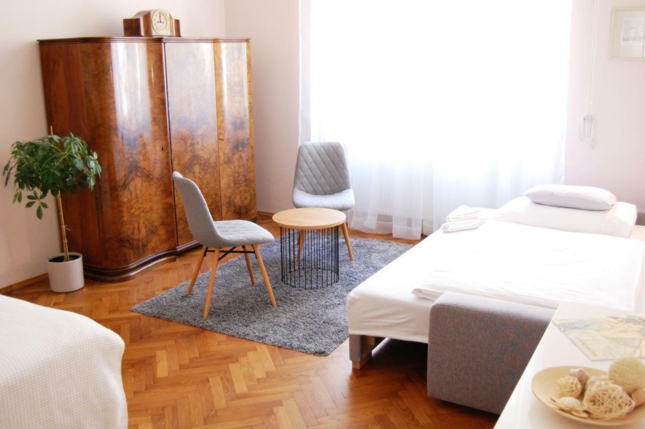Apartment In The Heart Of Prague Exterior photo